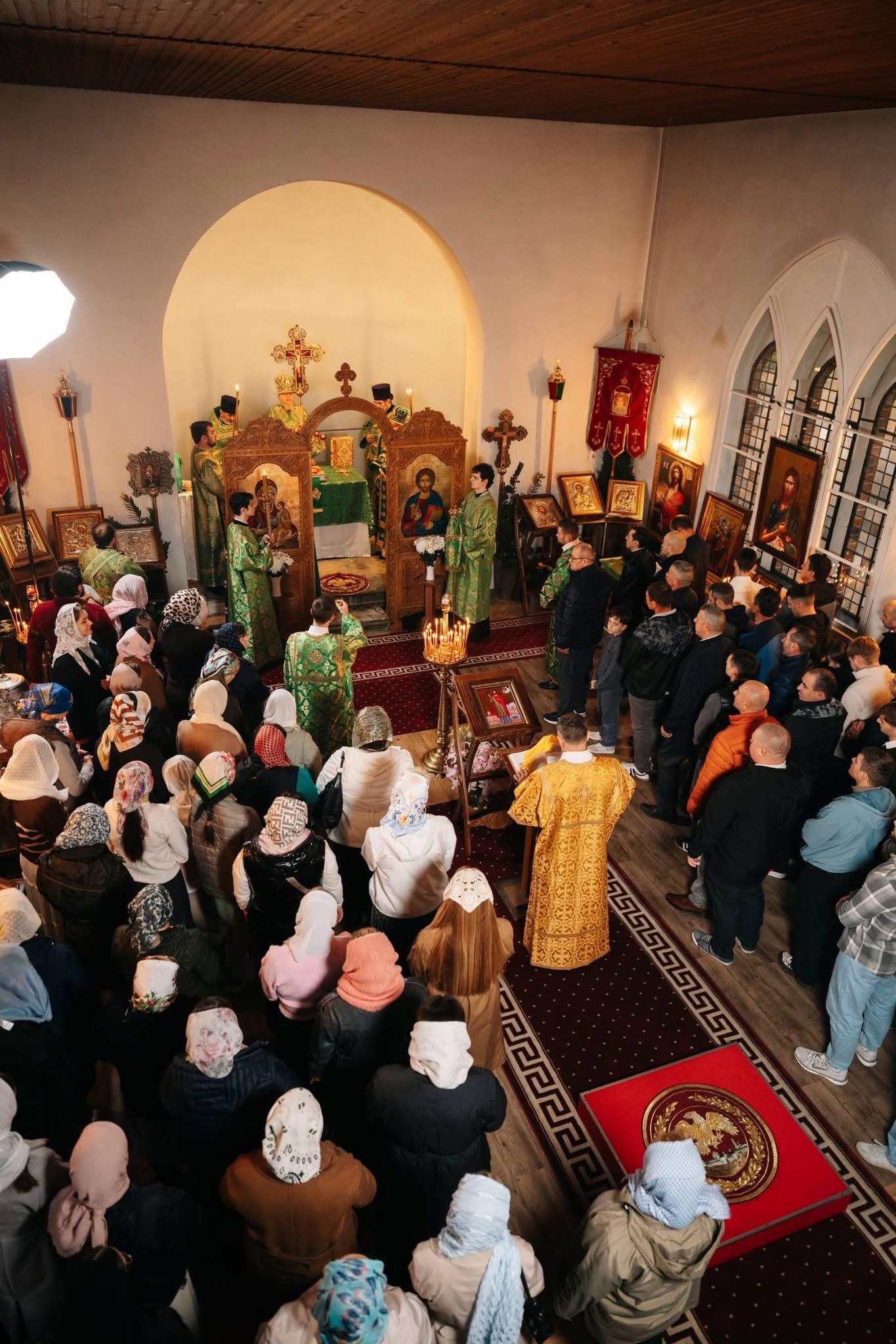Sfânta și Dumnezeiasca Liturghie. Duminica a 19-a după Cincizecime.